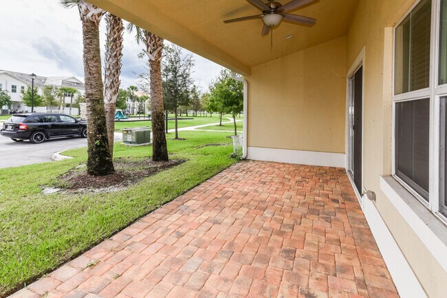 Foto del edificio - 12032 Cypress Key Way