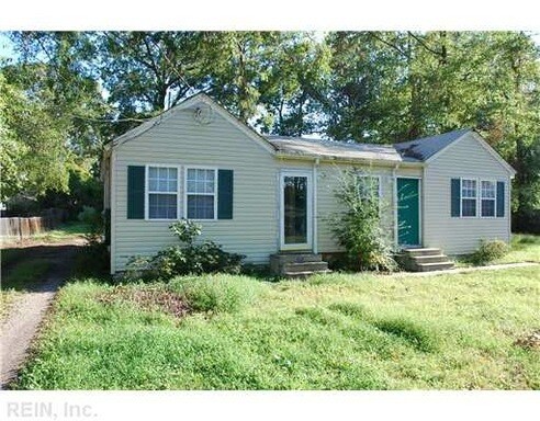Building Photo - 2043 Maywood St