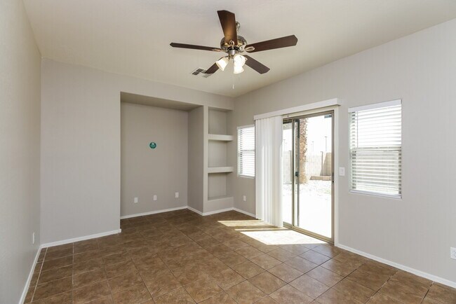 Building Photo - 4741 E Olney Ave