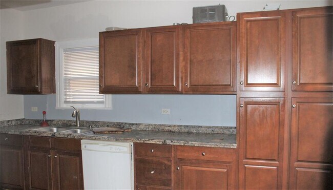 Foto del edificio - 3924 Hawthorne Ave