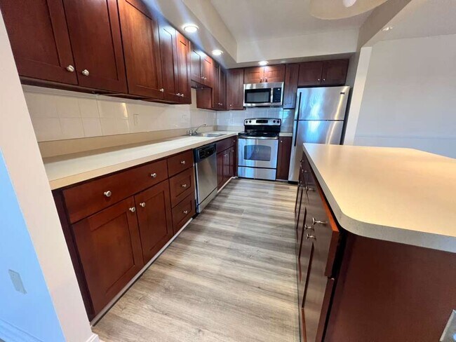 Foto del edificio - 374 Massachusetts Ave