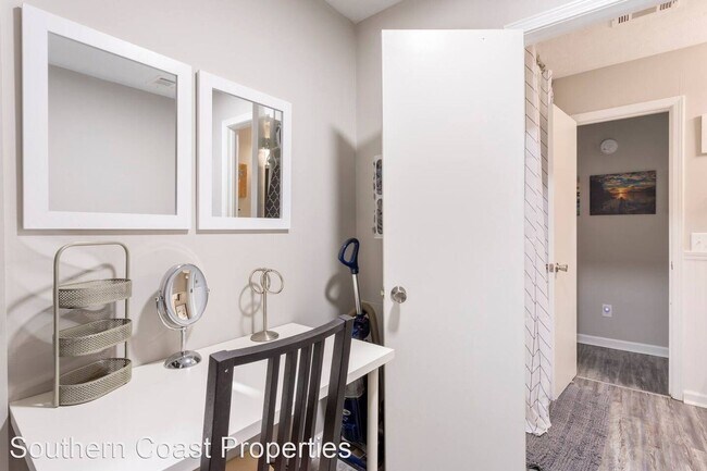 Foto del edificio - 3 br, 2 bath House - 147 Becky Street