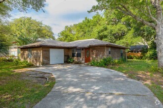 Building Photo - 114 Lobelia Rd