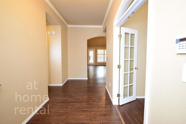 Building Photo - 8439 S 109th E Ave