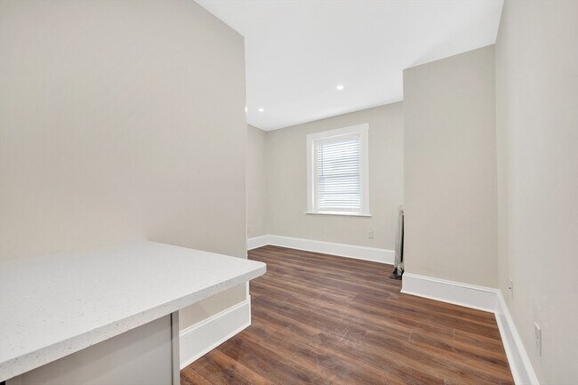 Foto del edificio - 105 School St