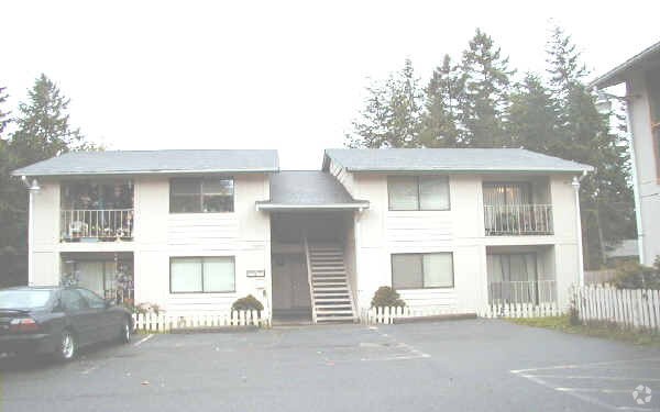 Building Photo - 12212 118th Ave E