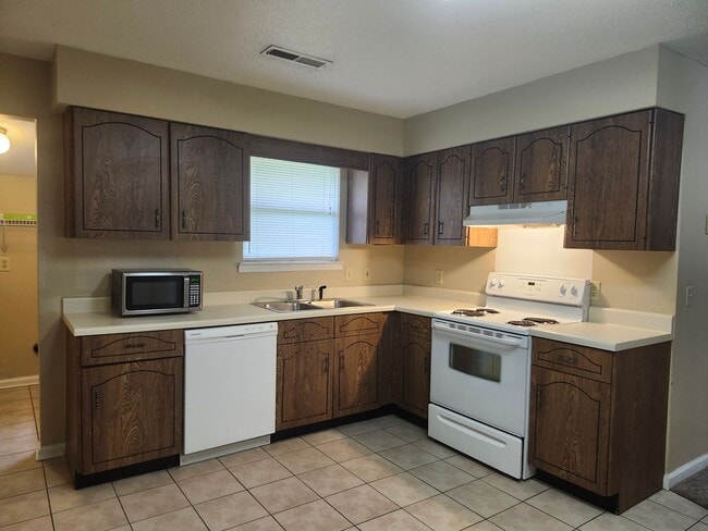 Photo - 107 Lytle Road Apartment