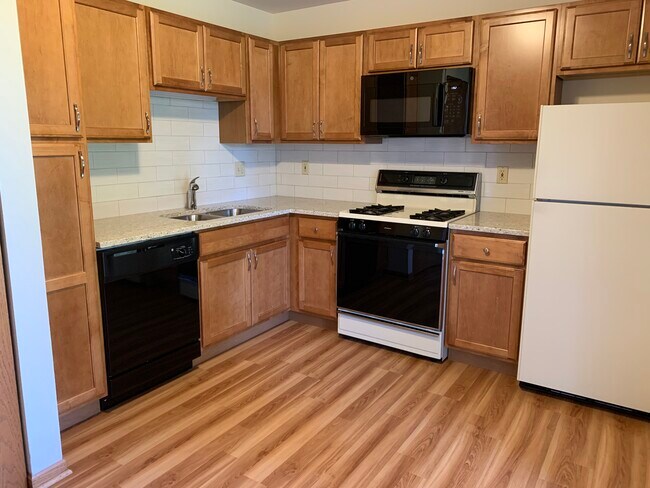 Cocina - 400 Parkside Dr
