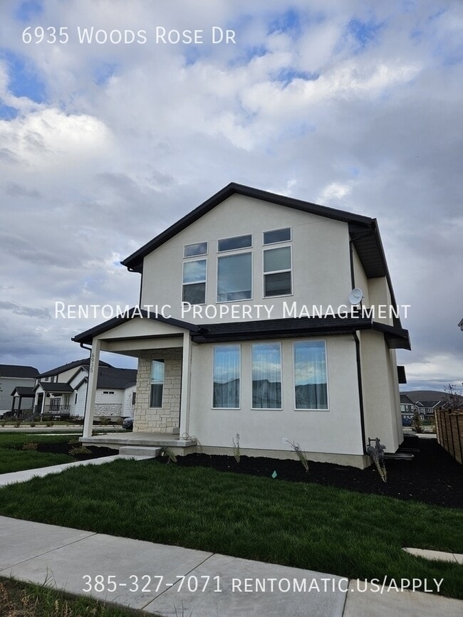Building Photo - 6935 Woods Rose Dr