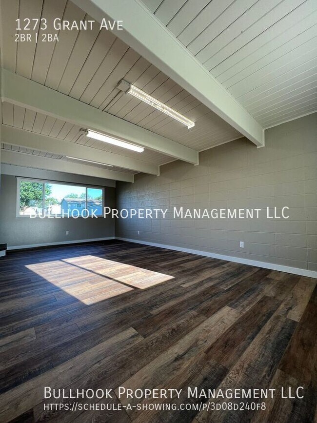 Foto del edificio - 1273 Grant Ave