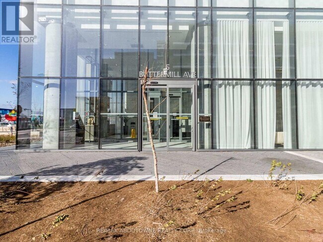 Building Photo - 5 Buttermill Ave.