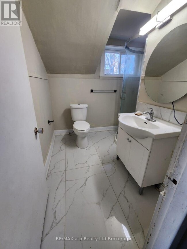 Photo du bâtiment - 151 Albert St