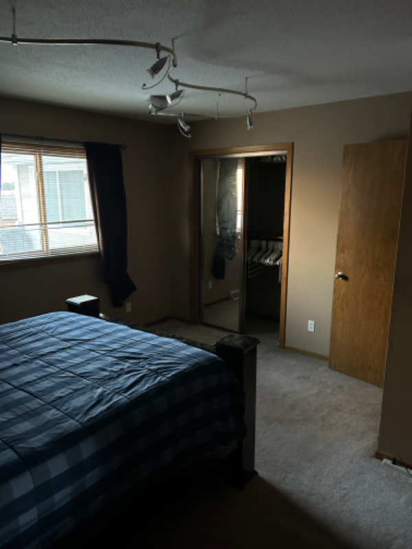 Foto del edificio - 5710 Turtle Lake Rd