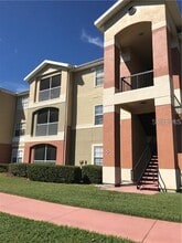 Building Photo - 1999 Summer Club Dr