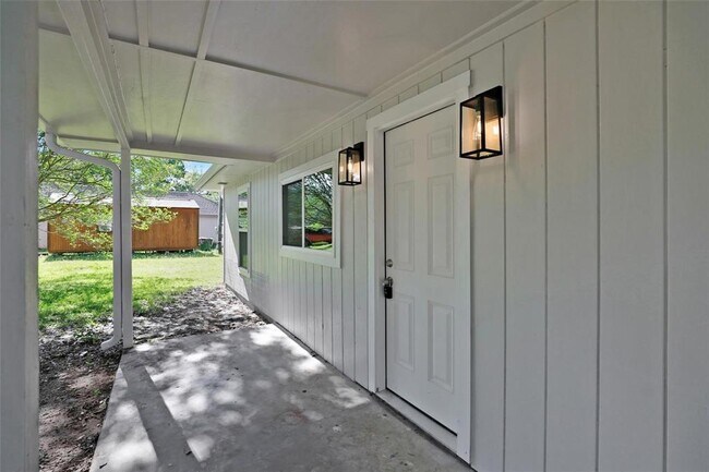 Foto del edificio - 11712 White Cedar St