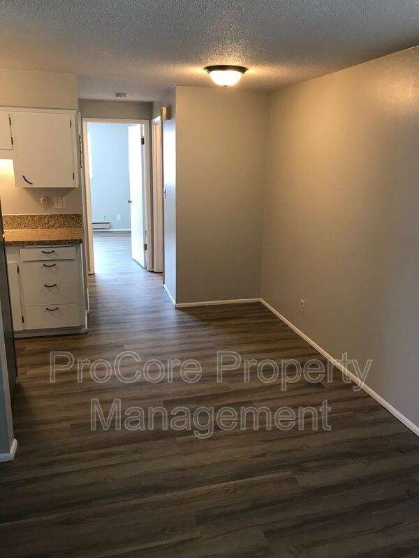 Foto del edificio - 401 S Holly St