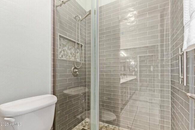 Foto del edificio - 6734 S Brittany Ln