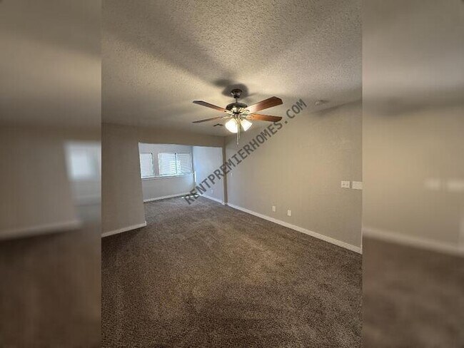 Foto del edificio - 12421 Acadia Ct