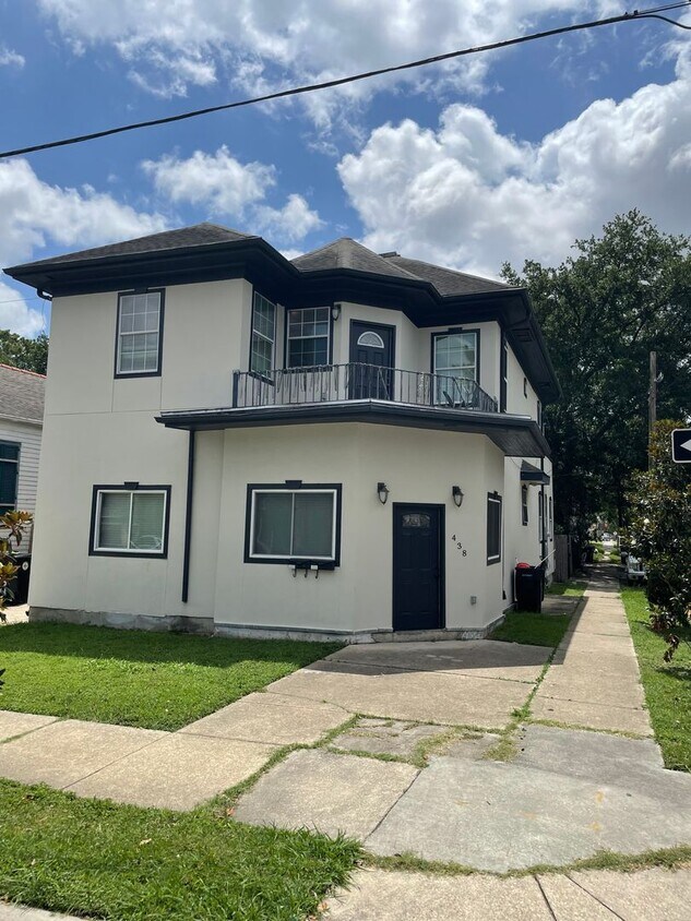 Foto principal - 440-440 S Clark St