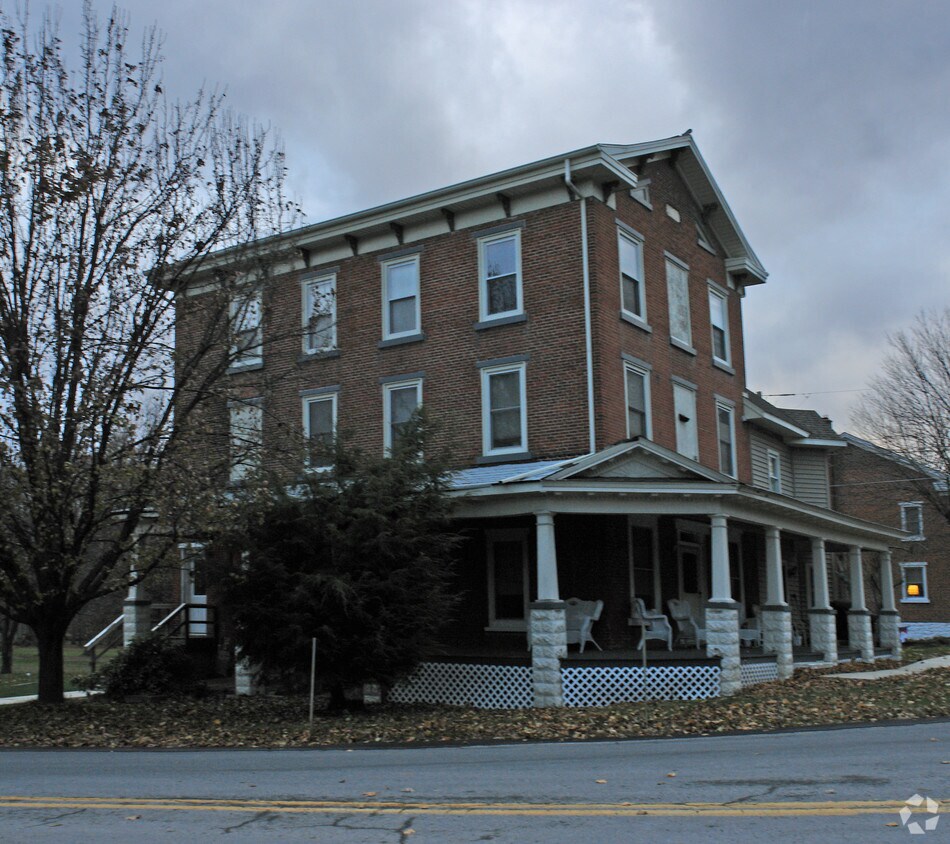Foto principal - 1 Hallowing Run Rd