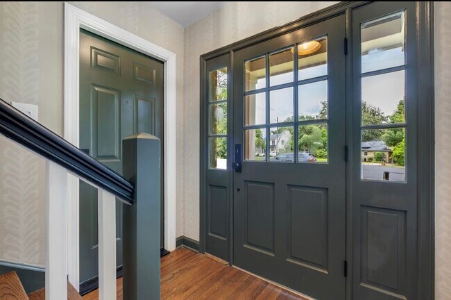 Foto del edificio - 1504 Isabel Ct