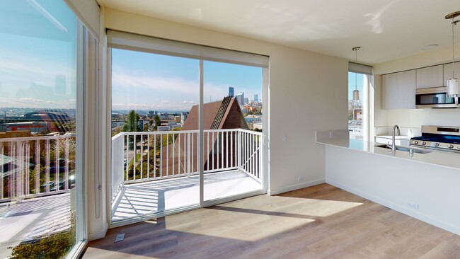 Interior Photo - King Street Flats