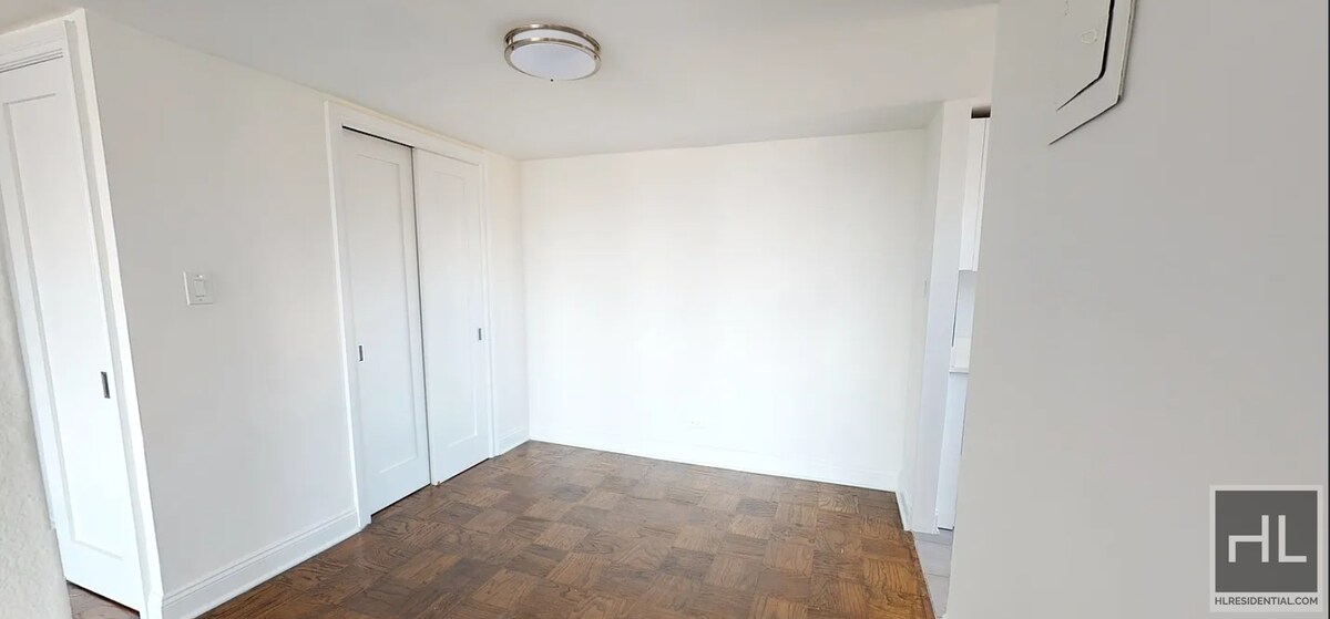 Foto del edificio - E 16 ST