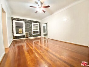 Building Photo - 608 S Dunsmuir Ave