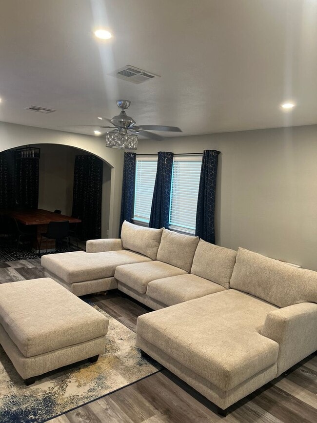 Building Photo - 1610 14th St