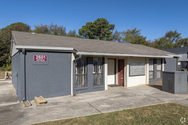 Building Photo - Academy Apartments