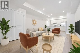 Building Photo - 135 REVERIE Wy