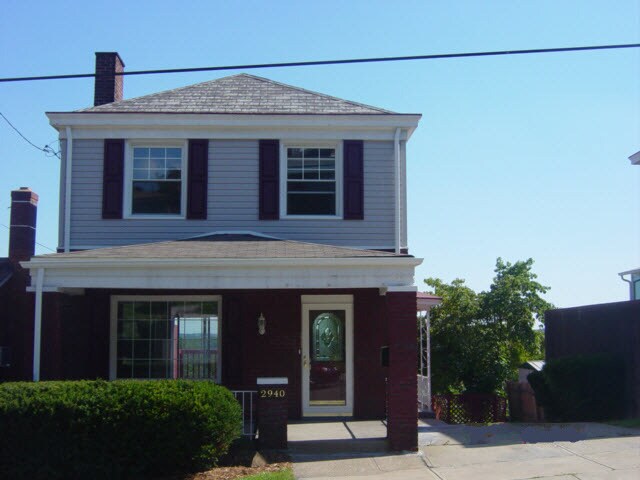 Foto del edificio - 2940 Brevard Ave