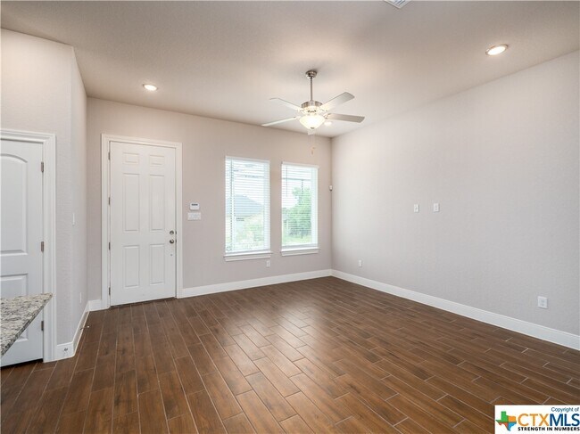 Building Photo - 107 High Dr