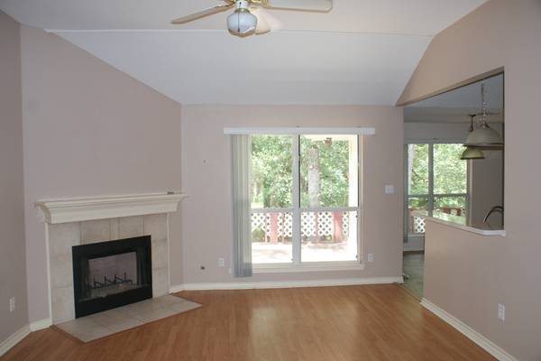 Building Photo - 200 Copper Falls Dr
