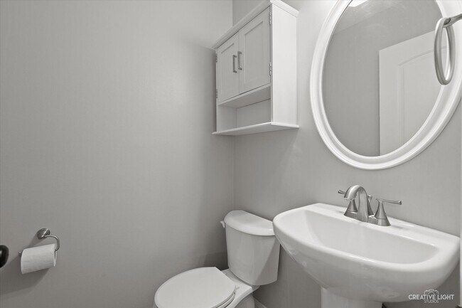 Foto del edificio - 2311 Mayflower St