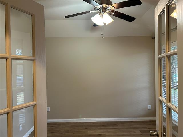 Foto del edificio - 11905 Stephenville Dr