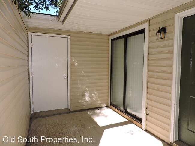 Building Photo - 2 br, 1 bath House - 6398 Fairfield Drive C