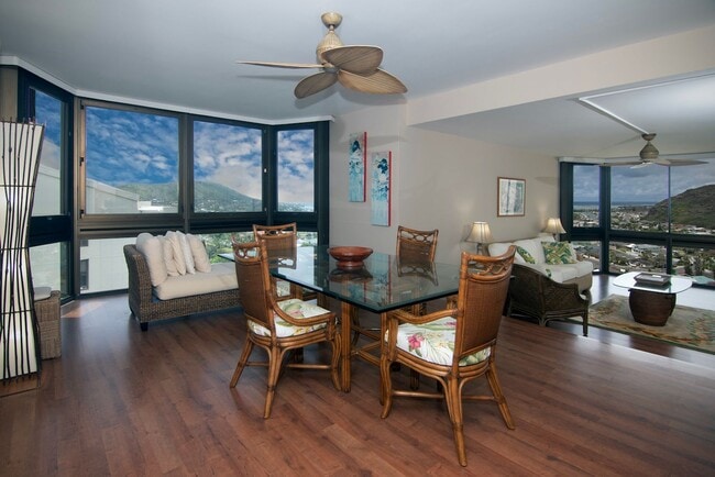 Building Photo - FULLY FURNISHED 2/2/2, Mauna Luan, Hawaii Kai
