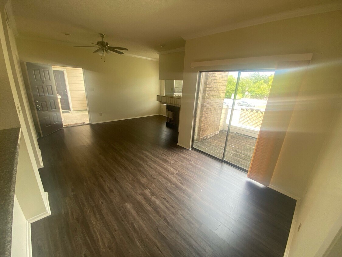 Primary Photo - 7900 Bissonnet St