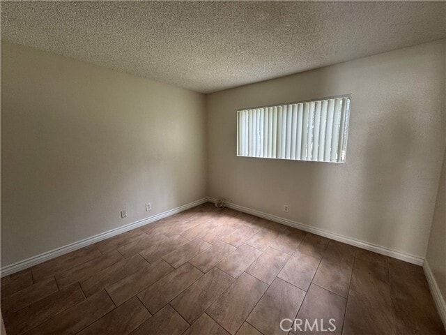 Building Photo - 1251 S Meadow Ln