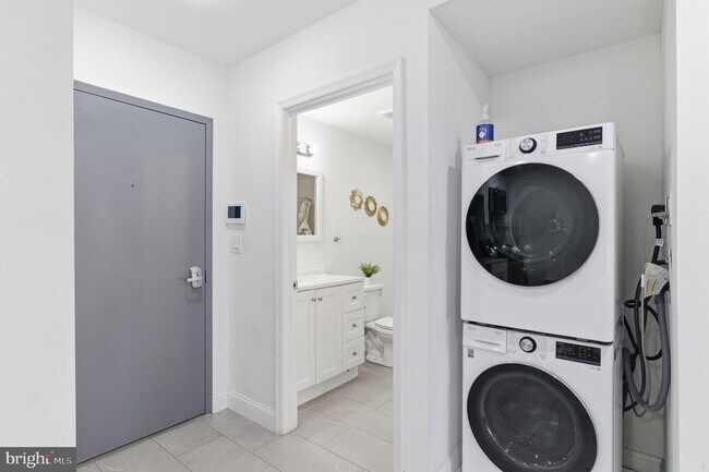 Foto del edificio - 925 N Broad St