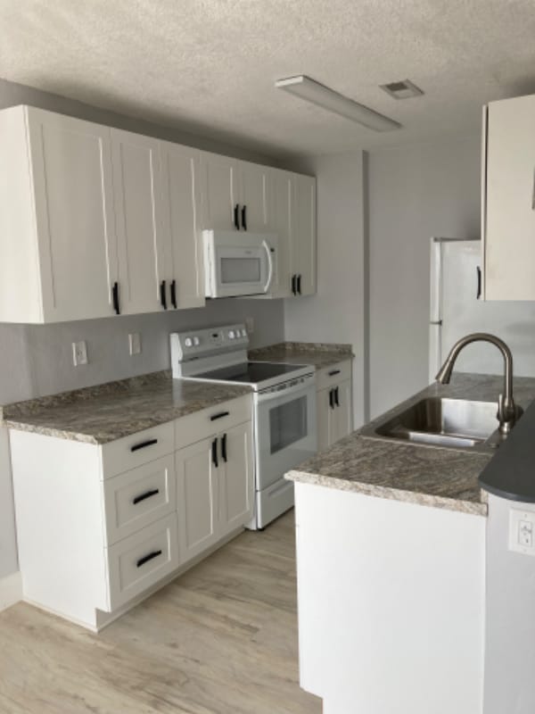 Photo - 8800 Bardmoor Blvd Apartment