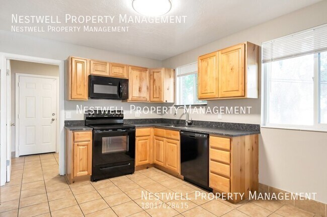 Foto del edificio - FREE 1ST MONTH'S RENT - Remodeled 2-bed Un...