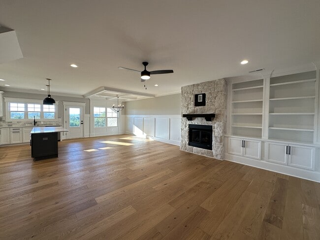 Foto del edificio - 1112 N Westyn Lp