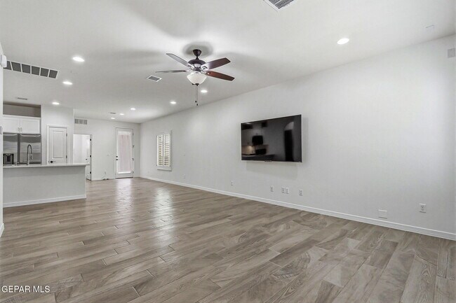 Building Photo - 13106 Kington