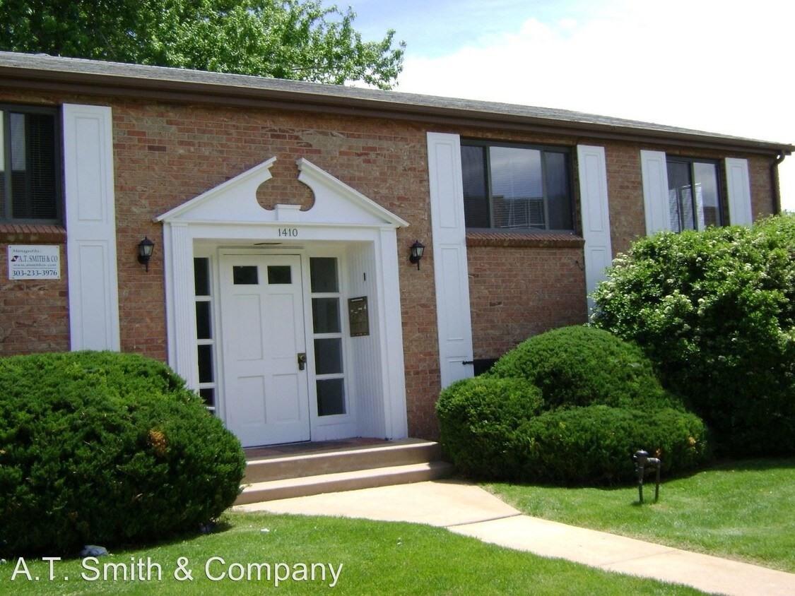Primary Photo - 1410 S Ash St