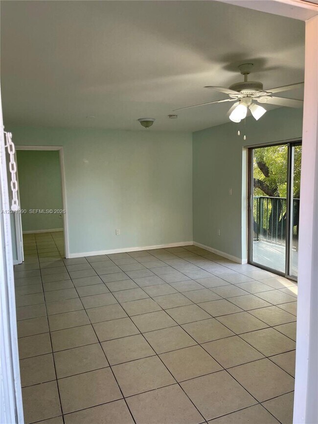 Foto del edificio - 6821 SW 129th Ave