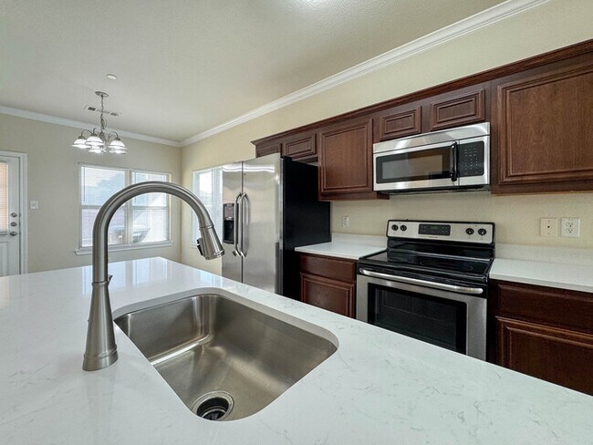 Foto del edificio - 5500 Dolores!