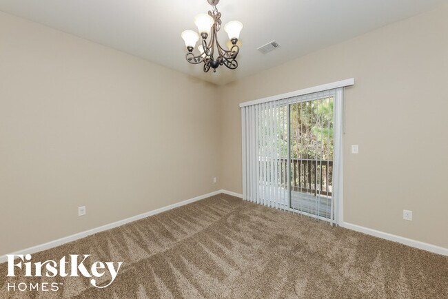 Building Photo - 7313 Blue Jay Way