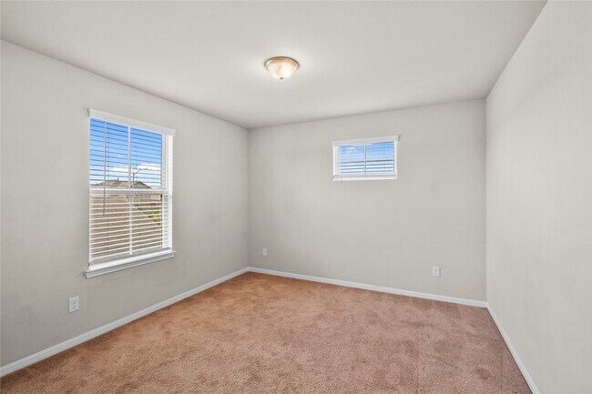 Foto del edificio - 13427 Hawick Terrace Ln